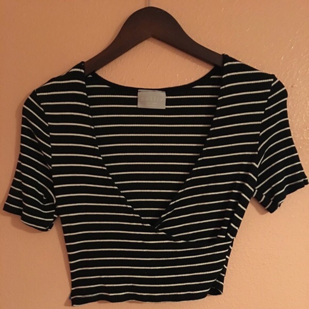 ❌ SOLD ❌ pacsun • nollie • striped crop top • - Picture 3 of 5